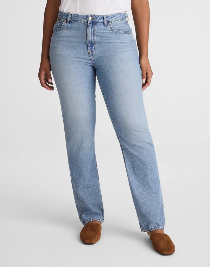 The Curvy Dean Easy Straight Jean