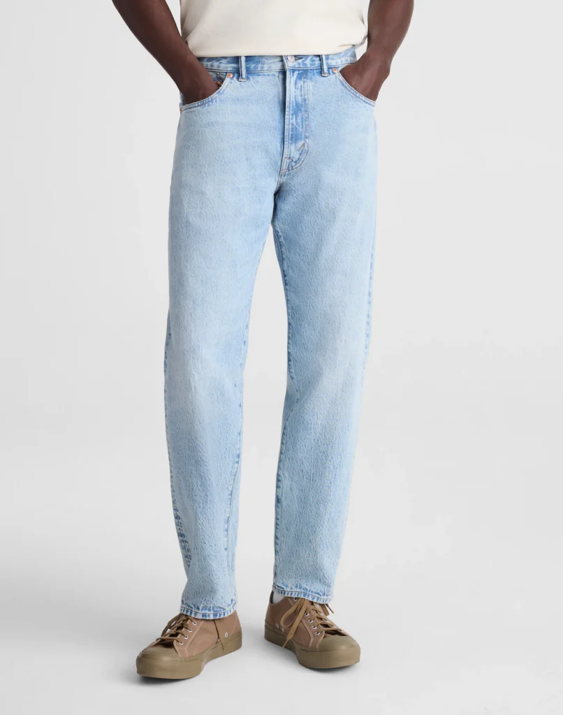 Relaxed Taper Jeans in Summerweight