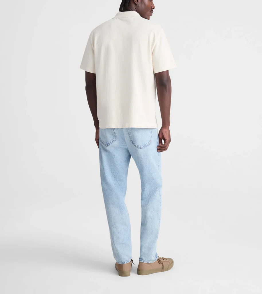 Relaxed Taper Jeans in Summerweight - hover