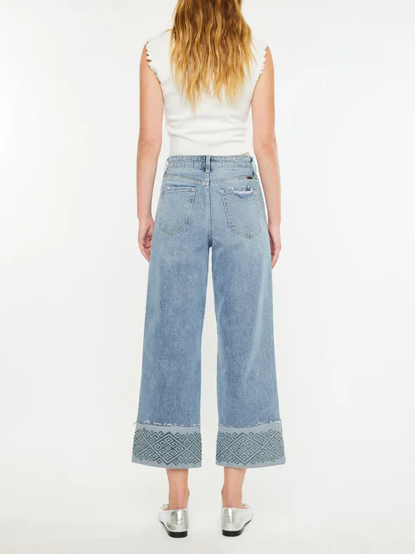 Grace Premier 90’s Crop Wide - hover